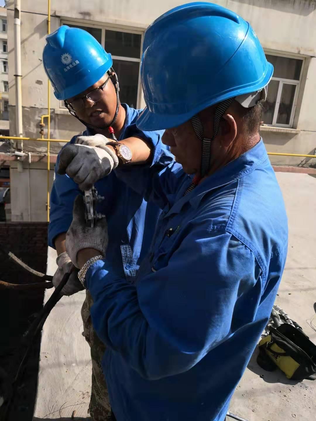 烏海電業(yè)局烏達(dá)供電分局： 樸實(shí)無(wú)華，崗位先鋒