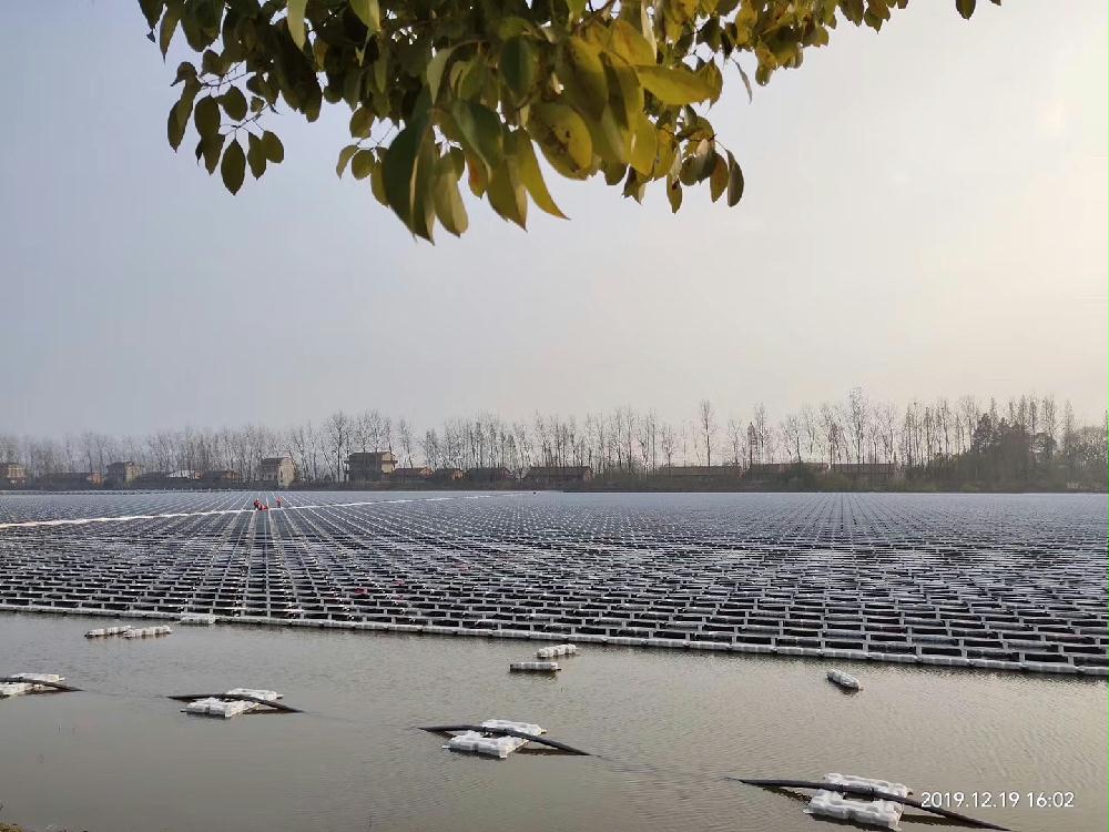 大唐華銀益陽北港長(zhǎng)河漁光互補(bǔ)光伏工程并網(wǎng)