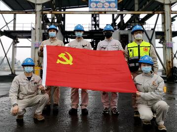 石柱發(fā)電公司:經(jīng)歷風(fēng)雨初見(jiàn)彩虹