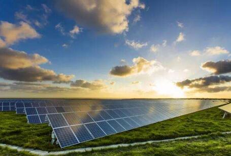 “新基建”釋放動(dòng)能，光伏發(fā)電新一輪擴(kuò)產(chǎn)潮起