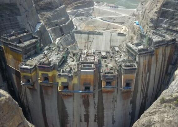 中國(guó)第三座超千萬瓦級(jí)別的水電站，2020年下閘，聯(lián)合國(guó)高度贊賞