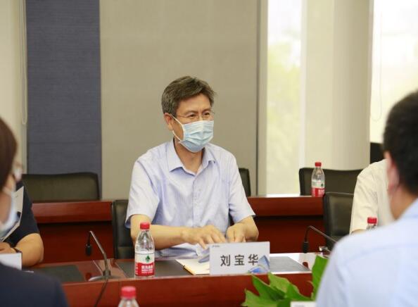 國家能源局副局長(zhǎng)劉寶華調(diào)研同方智慧能源產(chǎn)業(yè)