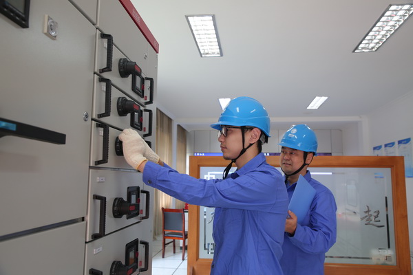 國(guó)網(wǎng)寧?？h供電公司：新型智能配電柜上線 助推用電側(cè)數(shù)字化轉(zhuǎn)型