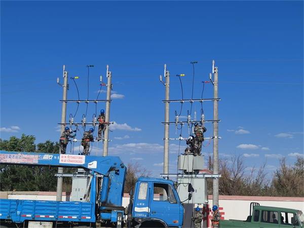 阿拉善電業(yè)局烏力吉供電分局 戍守邊防，電力護(hù)航