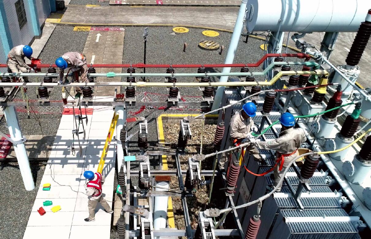 國網(wǎng)福安市供電公司:變電站主變檢修 確保供電穩(wěn)定