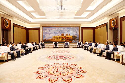國家電網(wǎng)董事長、黨組書記毛偉明拜會甘肅省委書記林鐸、省長唐仁健