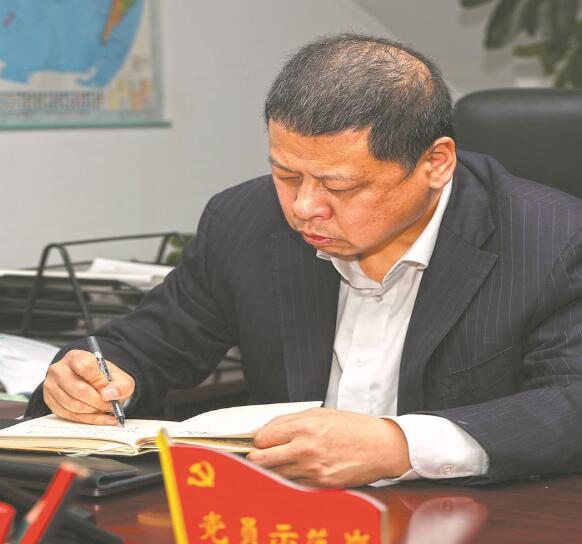 有他在，大家心里就有底了——記國家電網(wǎng)有限公司特等勞動模范汪波