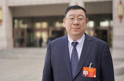 國網(wǎng)湖南省電力有限公司董事長、黨委書記 孟慶強(qiáng):推動電池儲能產(chǎn)業(yè)發(fā)展 助力實(shí)現(xiàn)碳達(dá)峰、碳中和目標(biāo)