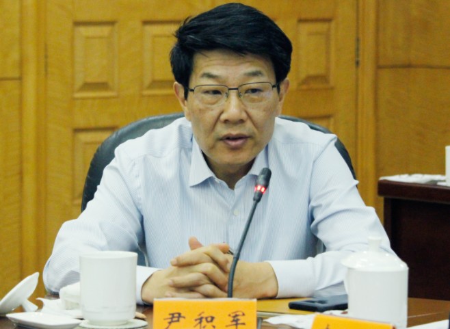 國網(wǎng)浙江省電力有限公司董事長、黨委書記  尹積軍：以“一體四翼”發(fā)展布局落地實(shí)踐 推動(dòng)浙江高質(zhì)量實(shí)現(xiàn)碳達(dá)峰