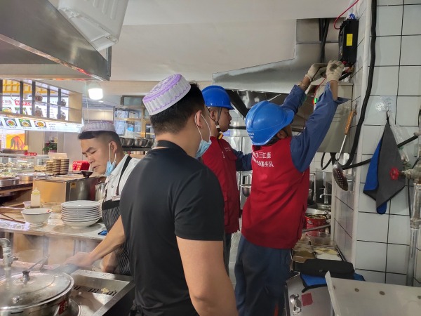 國網(wǎng)化隆縣供電公司:用心服務“致富面” 提升“電力獲得感”