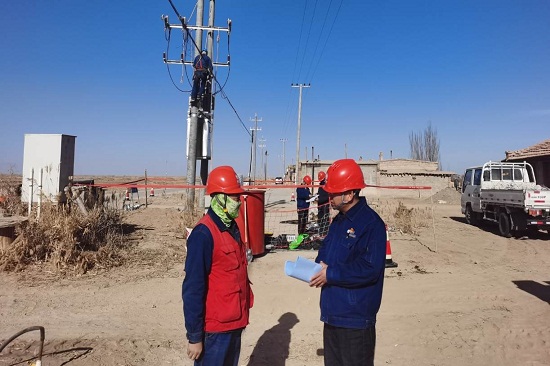 國(guó)網(wǎng)張掖肅南縣供電公司:深化實(shí)施“黨建+安全” 筑牢安全堅(jiān)實(shí)防線