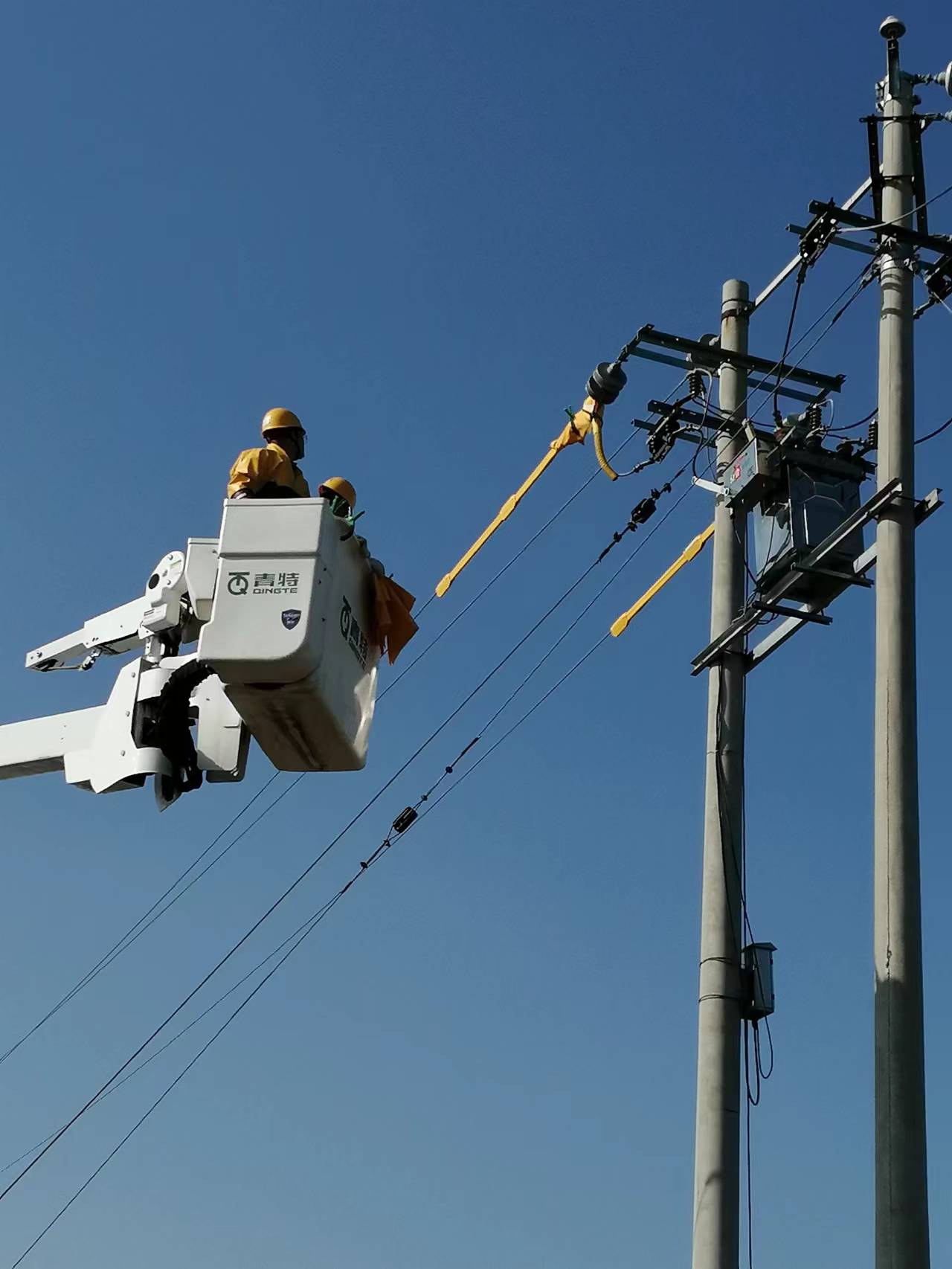 商都供電：“能帶不?！?，保供電優(yōu)服務(wù)