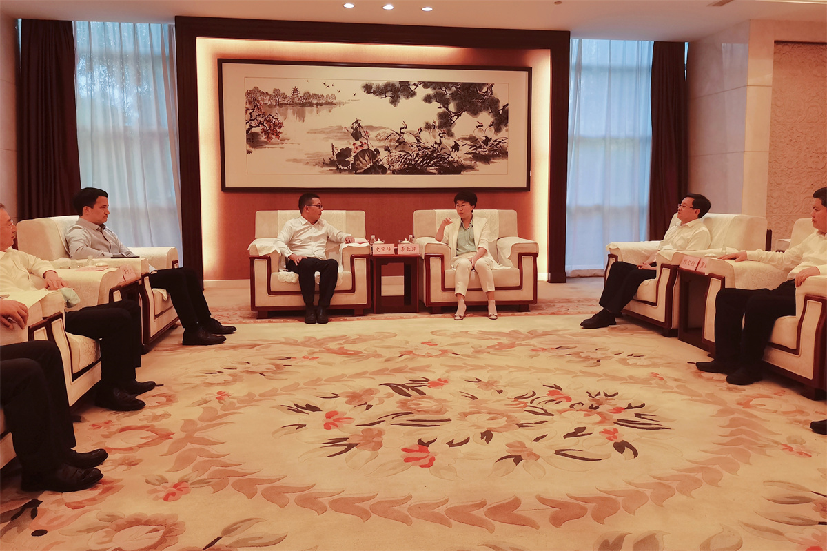 華潤電力總裁史寶峰拜會山東省菏澤市、聊城市、東營市