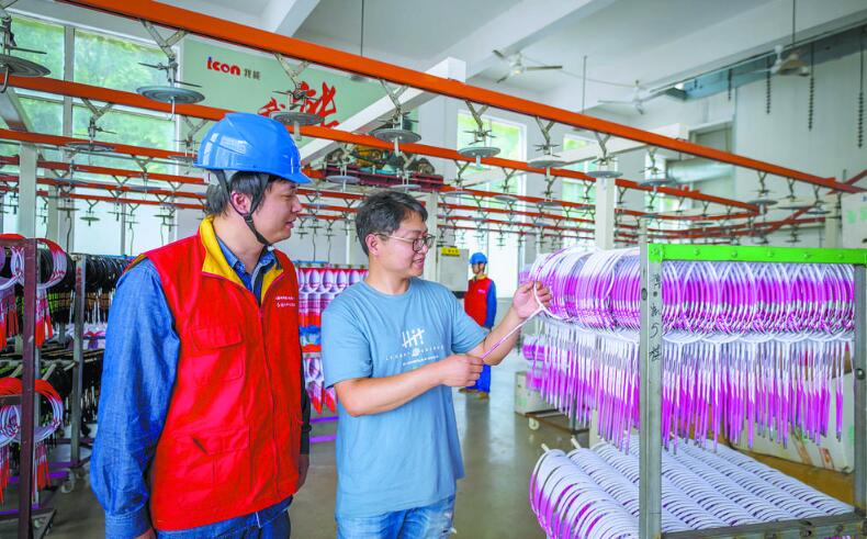 國網(wǎng)富陽區(qū)供電公司：服務(wù)鄉(xiāng)村治理，助力產(chǎn)業(yè)發(fā)展