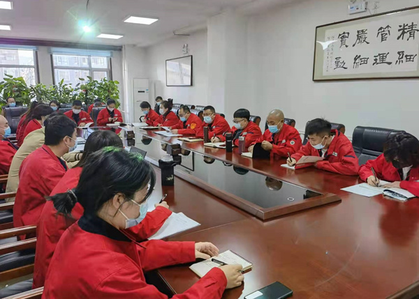 烏海市千里山供電公司：宣貫《車輛管理標準》，加強車輛日常管理