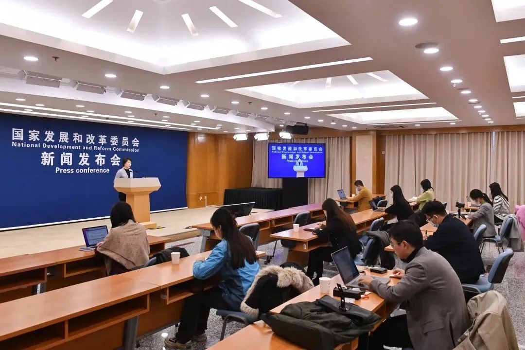 國(guó)家發(fā)展改革委：加快建設(shè)核電、水電項(xiàng)目