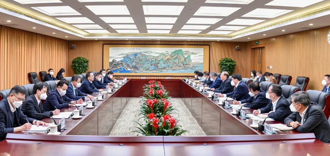 鄒磊、劉明勝與國家電網(wǎng)董事長辛保安、總經(jīng)理張智剛會談