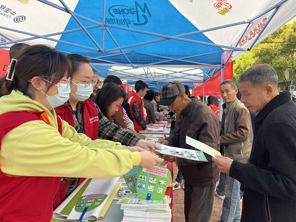 國網南豐縣供電公司開展3.15消費者權益日宣傳活動