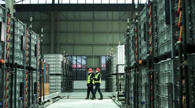 新型儲(chǔ)能規(guī)?；瘧?yīng)用初顯 諸多堵點(diǎn)待疏解