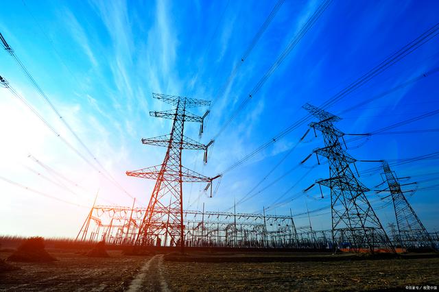 電力行業(yè)中期策略：煤電周期上行在途，電改引領(lǐng)價(jià)值重估