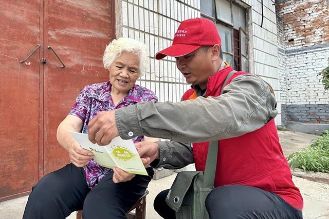 國網(wǎng)華辰供電公司服務(wù)走訪? ??蛻羟鍥龆认? width=