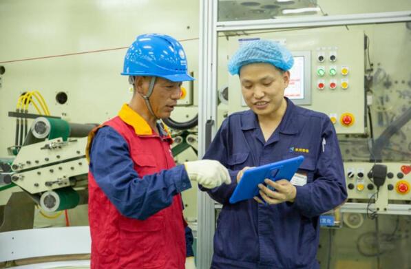 國網桐廬縣供電公司:當好企業(yè)“電管家”