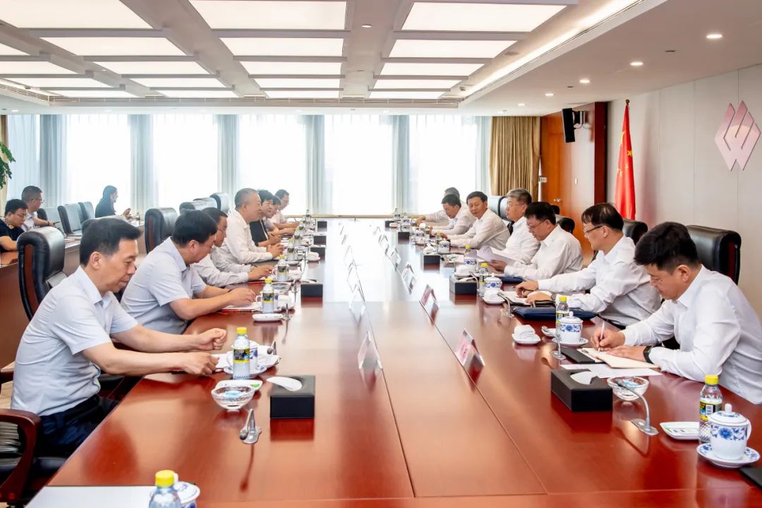 國(guó)家能源集團(tuán)黨組書記、董事長(zhǎng)劉國(guó)躍會(huì)見包頭市委副書記、市長(zhǎng)張銳