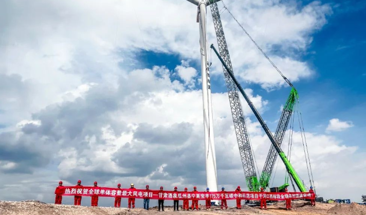88臺！神大集團承建的瓜州寶豐風電項目圓滿完成吊裝