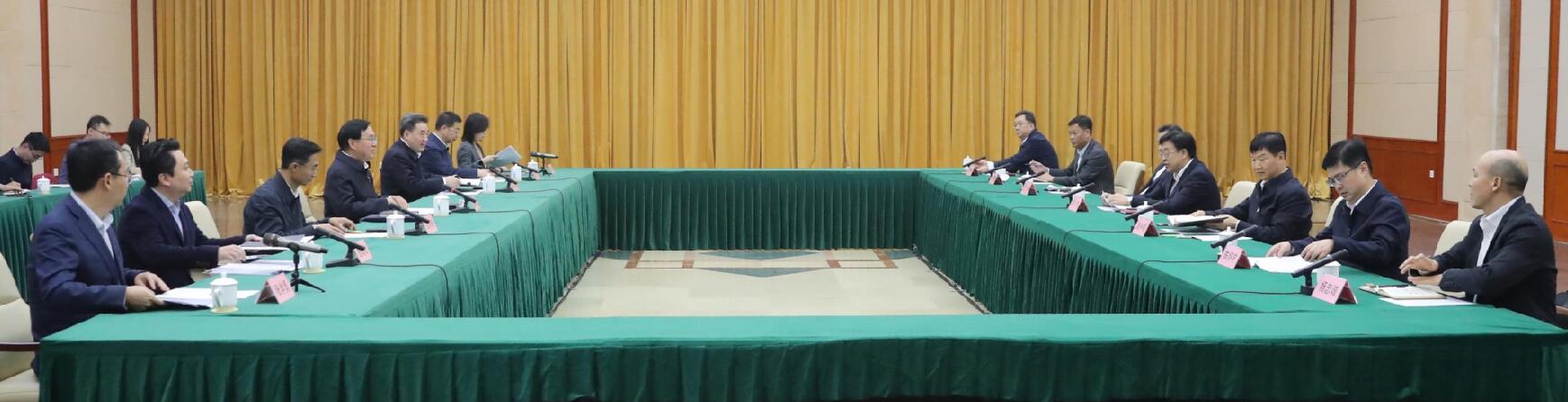 國資委黨委書記、主任張玉卓會見海南省委省政府主要負(fù)責(zé)同志