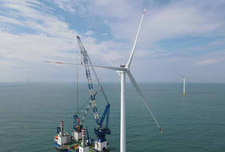 24小時！金風科技再次刷新海上超大容量機組吊裝紀錄！