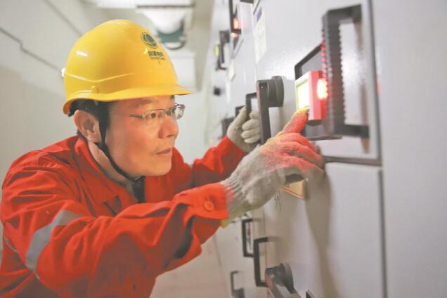 何貝：專注做事，專心服務