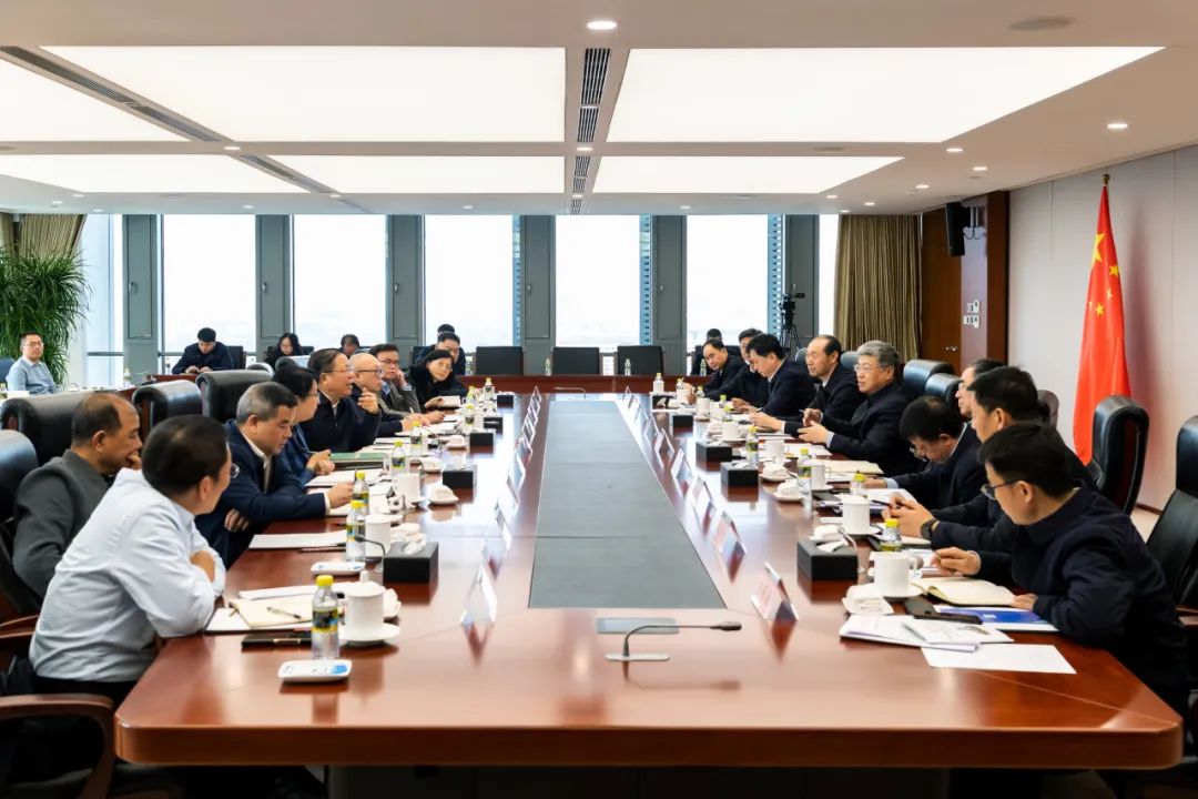 國家能源集團(tuán)董事長劉國躍會見廣西壯族自治區(qū)政府黨組成員、國資委黨委書記秦如培