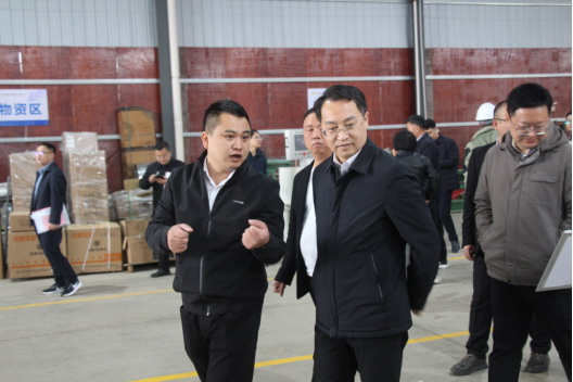 工業(yè)強縣，企業(yè)擔當，縣領(lǐng)導(dǎo)調(diào)研考察江西宏駿