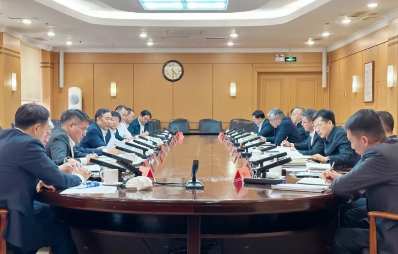 中國(guó)能建黨委書記、董事長(zhǎng)宋海良與遼寧省委常委、大連市委書記熊茂平會(huì)談