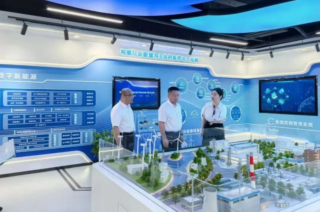 華電內(nèi)蒙古公司黨委書記、董事長那仁滿都拉與國電南自黨委書記、董事長經(jīng)海林會談交流