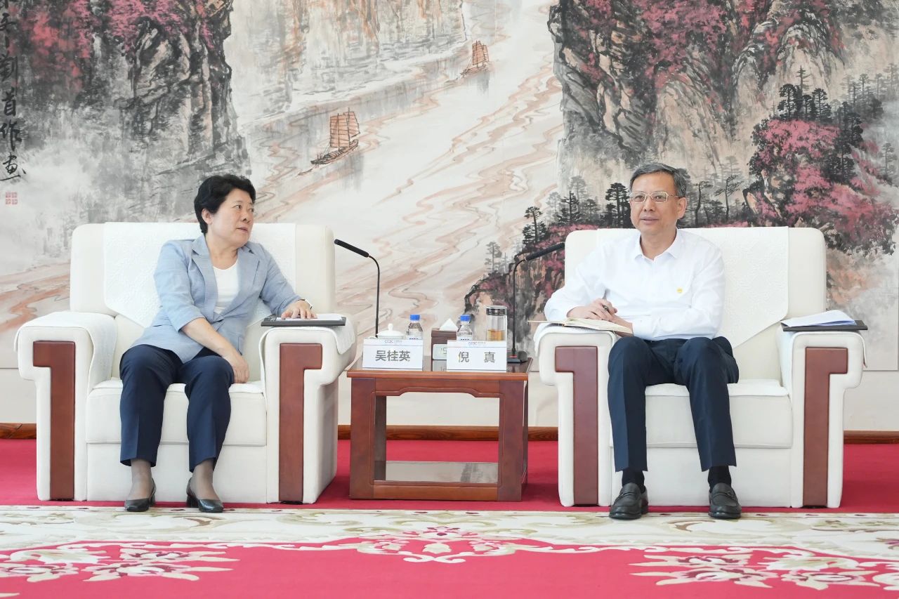 中國能建黨委副書記、總經(jīng)理倪真與湖南省委常委、長沙市委書記吳桂英會談