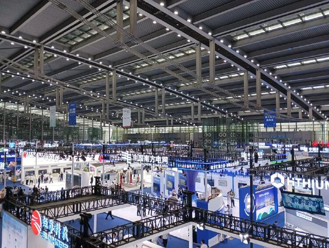 數(shù)能經(jīng)濟“藍?！睗摿薮?國際數(shù)字能源展這些熱點引關(guān)注