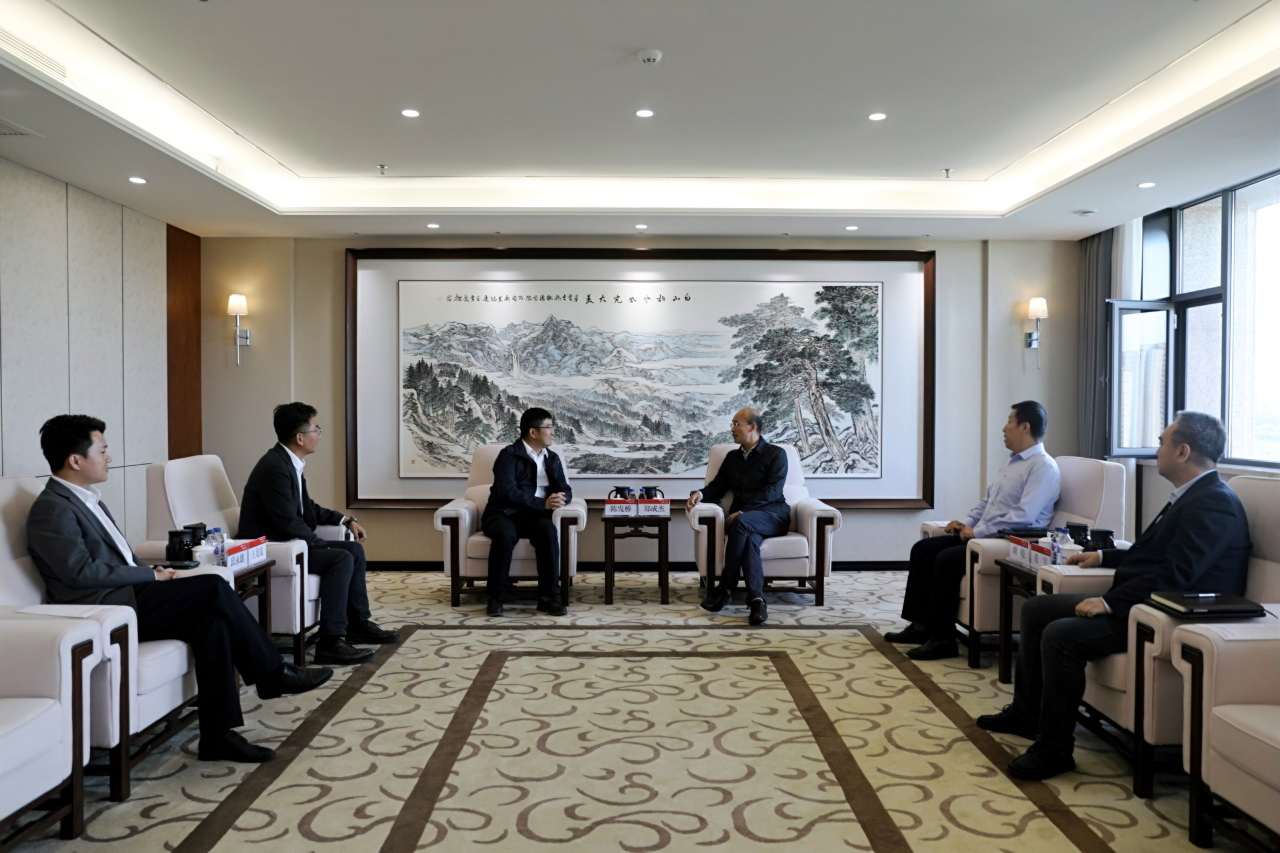 華電吉林公司總經(jīng)理鄭成杰會見明陽智能副總裁、HPM總經(jīng)理陳發(fā)橋一行