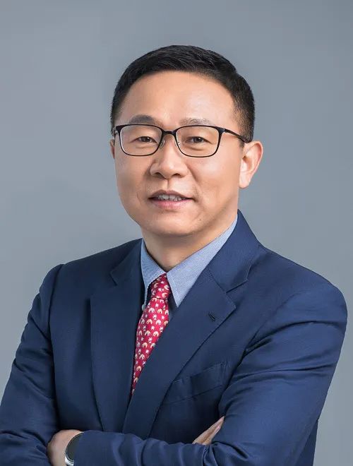 華為汪濤：用數(shù)智化技術(shù)，解決新型電力系統(tǒng)世界級(jí)難題