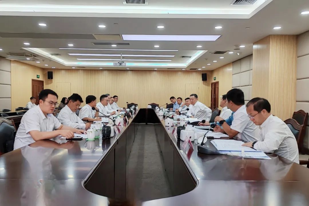 國家能源集團廣西公司黨委書記、董事長李富軍拜會柳州市委副書記、市長張壯