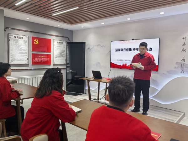 內(nèi)蒙古電力集團(tuán)烏海供電公司聯(lián)合支部： 學(xué)習(xí)北疆楷模，榜樣就在身邊