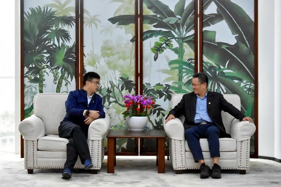 國(guó)電投海南公司黨委副書(shū)記、總經(jīng)理劉波濤拜訪大唐海南公司黨委書(shū)記、董事長(zhǎng)王俊啟