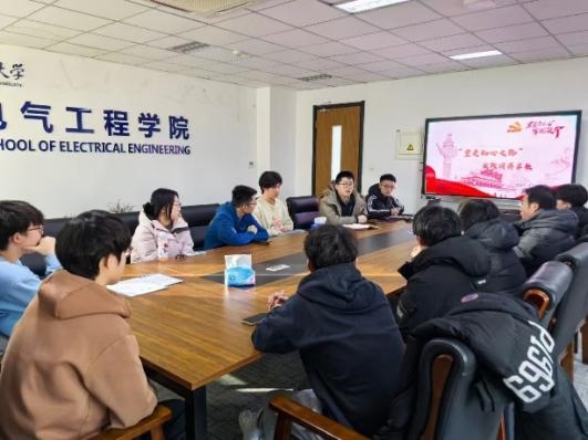 科技領(lǐng)航,由校到企——“重走初心之路”實踐團實地走訪遼寧省電氣行業(yè)相關(guān)公司企業(yè)