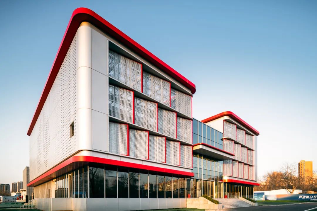 天津智算中心：打造AI算力高地，探索數(shù)字經(jīng)濟(jì)的“津門(mén)模式”