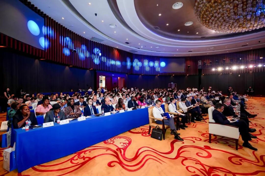 中國國際大數(shù)據(jù)產(chǎn)業(yè)博覽會(huì)數(shù)字絲綢之路·數(shù)字經(jīng)濟(jì)國際對(duì)接交流活動(dòng)成功舉辦