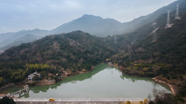 國網(wǎng)臺州市黃巖區(qū)供電公司：碩果累累 盡責而行