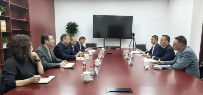 中國(guó)電力發(fā)展促進(jìn)會(huì)與上海電力大學(xué)舉行會(huì)談